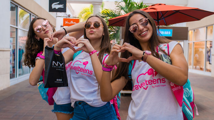 Travel Teens Paseo de Cpomras Travel Teens Paseo de Copmras